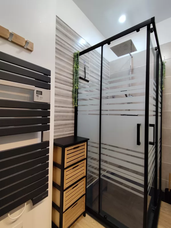 Cabine de douche 